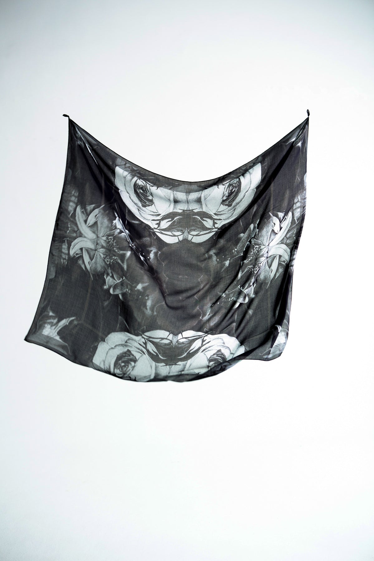 Genesis Scarf